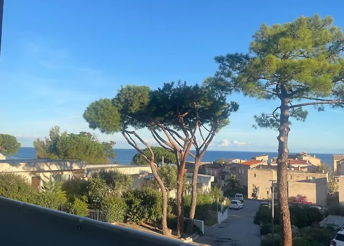 Duplex 4 Personnes Vue Proches Toutes Commodites Algajola (Corsica)